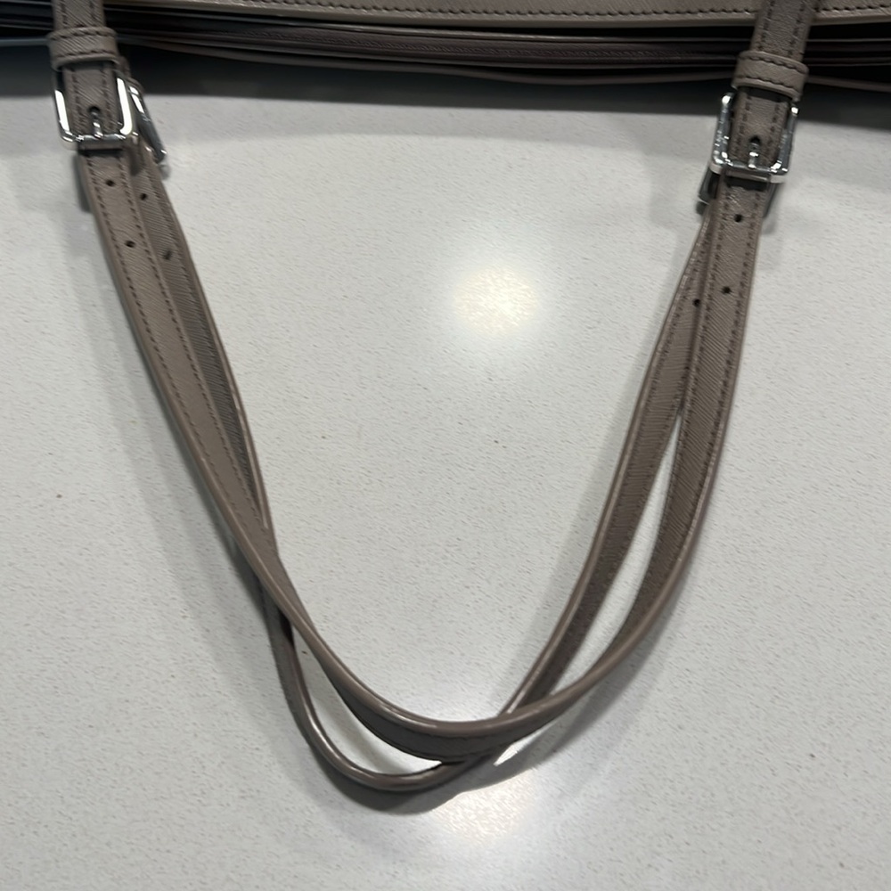 Tory Burch Emerson Saffiano Leather French Grey Buckle Tote Shoulder Bag - Picture 10 of 14
